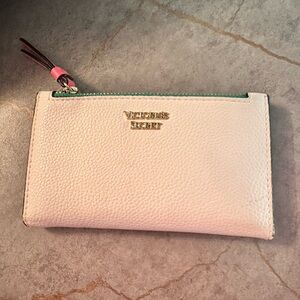 Victoria's Secret White Wallet